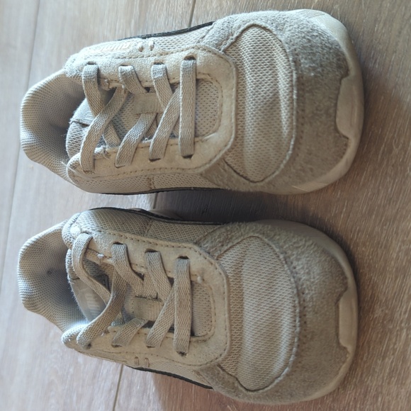 Puma Toddler Girls Sneakers - Picture 2 of 4